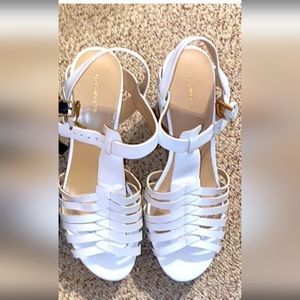 Liz Claiborne Wedges size 8.5